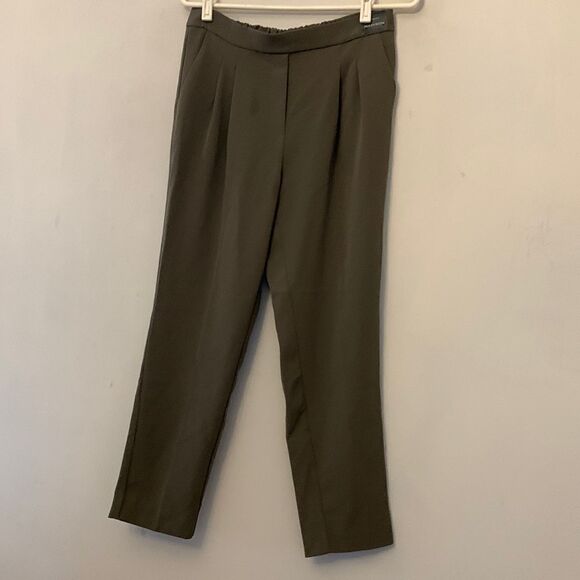 MADISON PANTS Olive green pull on pants Size 8 NWT - Picture 1 of 6